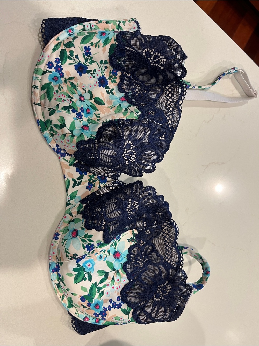 Adore me bra blue lace floral pattern size 36DDD no size or brand tag